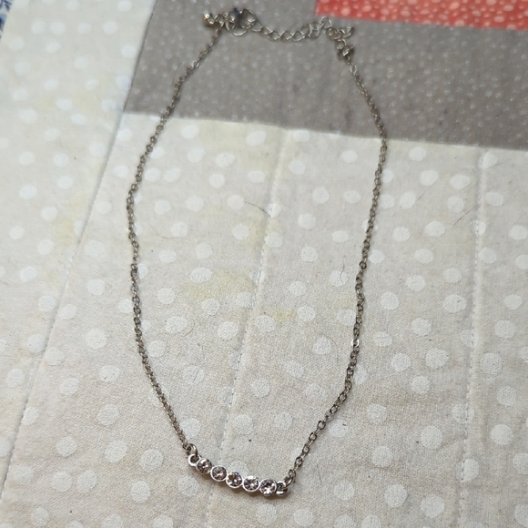 Elegant Silver Necklace with Clear Stones - Picture 1 of 4